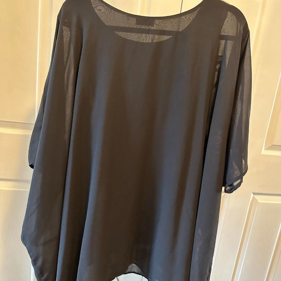 Yours London Black with Flowers Blouse - Picture 5 of 6